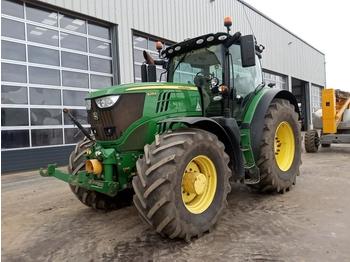 Landbouw tractor 2015 John Deere 6215R