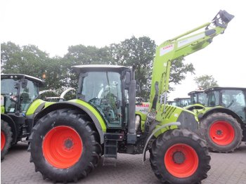 Landbouw tractor CLAAS ARION 620 CIS