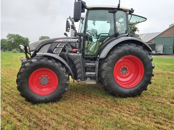 Landbouw tractor FENDT 516 Vario S4 ProfiPlus