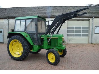 Landbouw tractor JOHN DEERE 2130