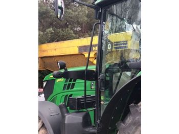 Landbouw tractor JOHN DEERE 6125M