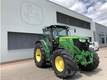 Landbouw tractor JOHN DEERE 6210R