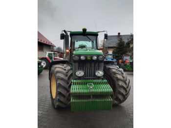 Landbouw tractor JOHN DEERE 8320