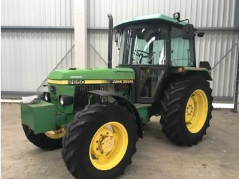 Landbouw tractor John Deere 2650