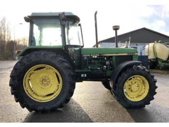 Landbouw tractor John Deere 3050