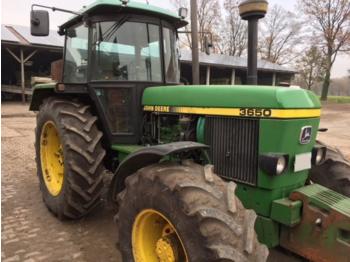 Landbouw tractor John Deere 3650