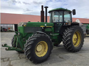 Landbouw tractor John Deere 4955A