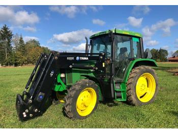Landbouw tractor John Deere 6100