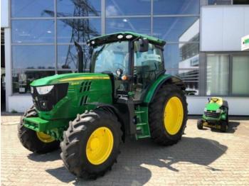 Landbouw tractor John Deere 6110R