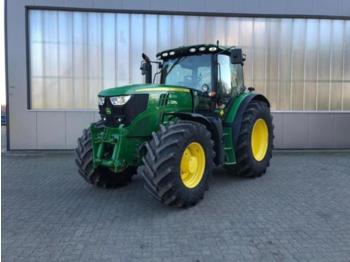 Landbouw tractor John Deere 6145R
