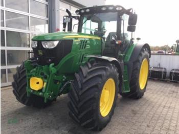 Landbouw tractor John Deere 6145 R Direct Drive
