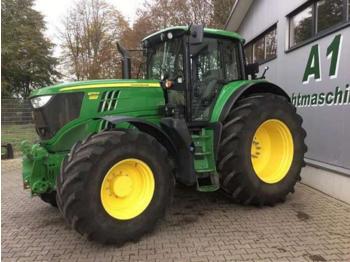 Landbouw tractor John Deere 6175m