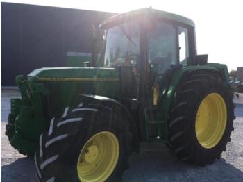 Landbouw tractor John Deere 6400