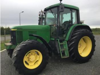 Landbouw tractor John Deere 6510