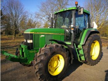 Landbouw tractor John Deere 6600