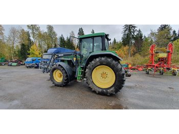 Landbouw tractor John Deere 6810