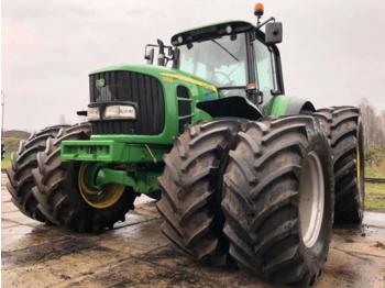 Landbouw tractor John Deere 6930