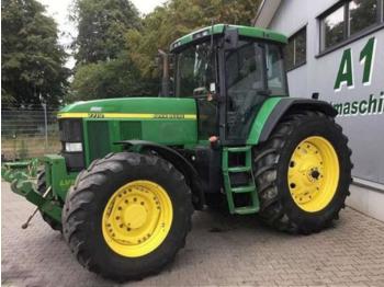 Landbouw tractor John Deere 7710