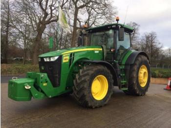 Landbouw tractor John Deere 8370R