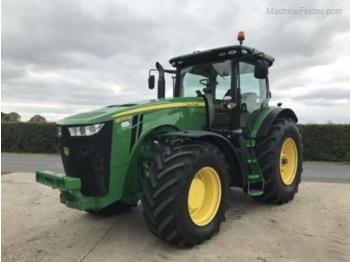 Landbouw tractor John Deere 8370R