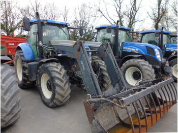 Landbouw tractor New Holland T7185