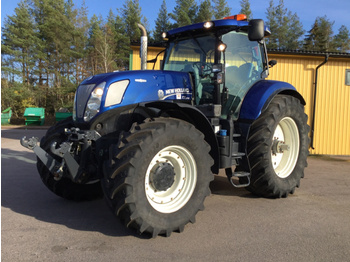 Landbouw tractor New Holland T7.270