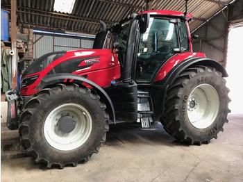 Landbouw tractor Valtra T154