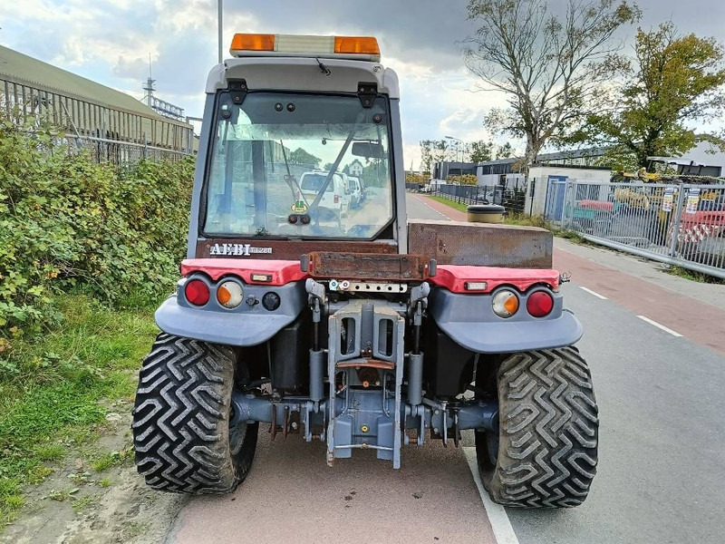 Landbouwaanhanger Aebi TT280 werktuigdrager maaier laag zwaartepunt