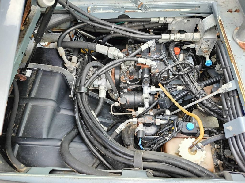 Landbouwaanhanger Aebi TT280 werktuigdrager maaier laag zwaartepunt