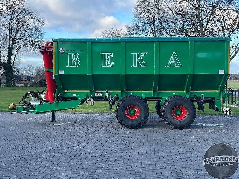 Landbouwaanhanger Beka 23T UW overlaadwagen Überladewagen