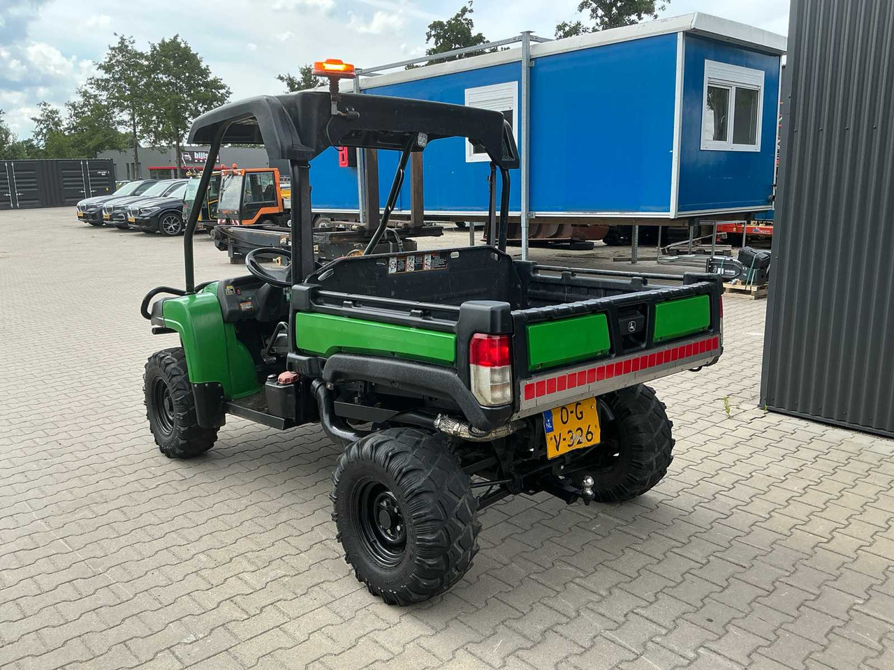 Landbouwaanhanger John deere XUV855D