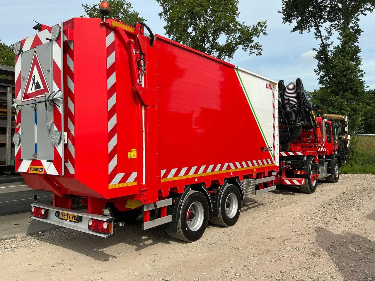 Landbouwaanhanger Mercedes-Benz UGE-453