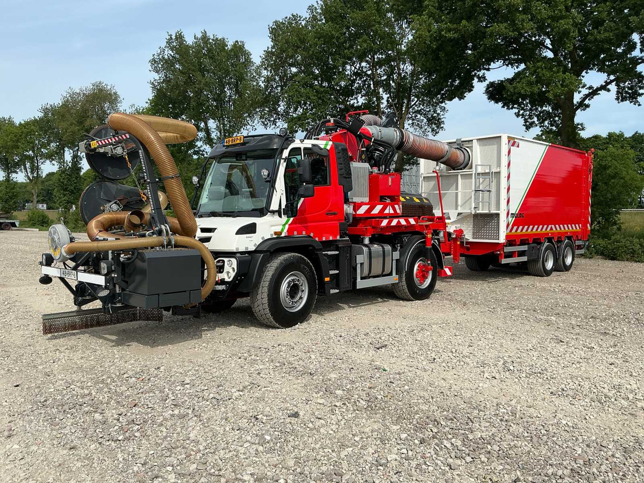 Landbouwaanhanger Mercedes-Benz UGE-453