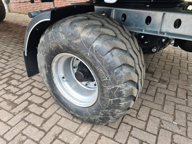 Landbouwaanhanger Onbekend