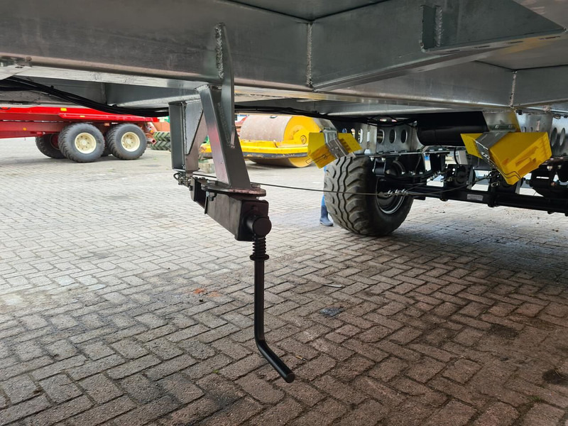 Landbouwaanhanger balenwagen