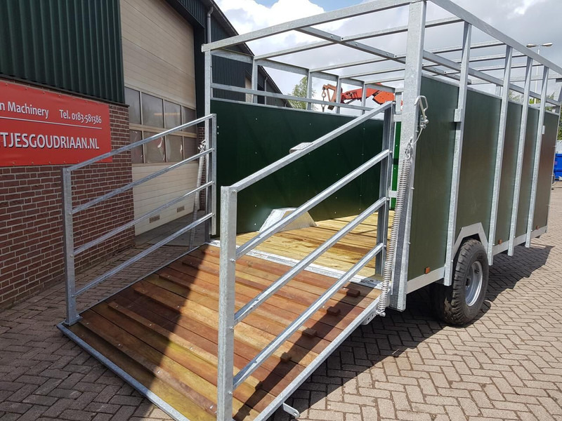 Landbouwaanhanger veewagen 4 meter