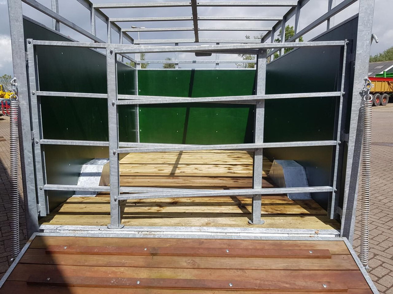 Landbouwaanhanger veewagen 4 meter