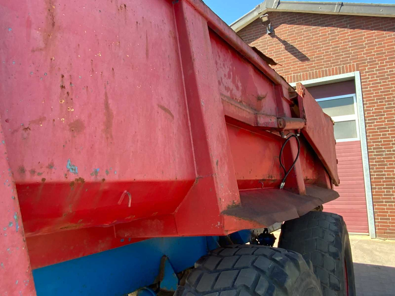 Landbouwkipper Beco Gigant 240