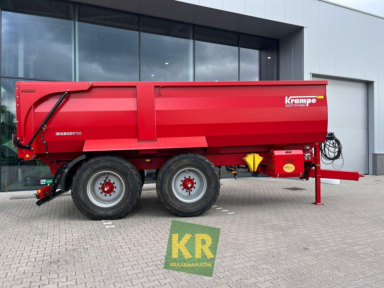 Landbouwkipper Krampe BIG BODY 700