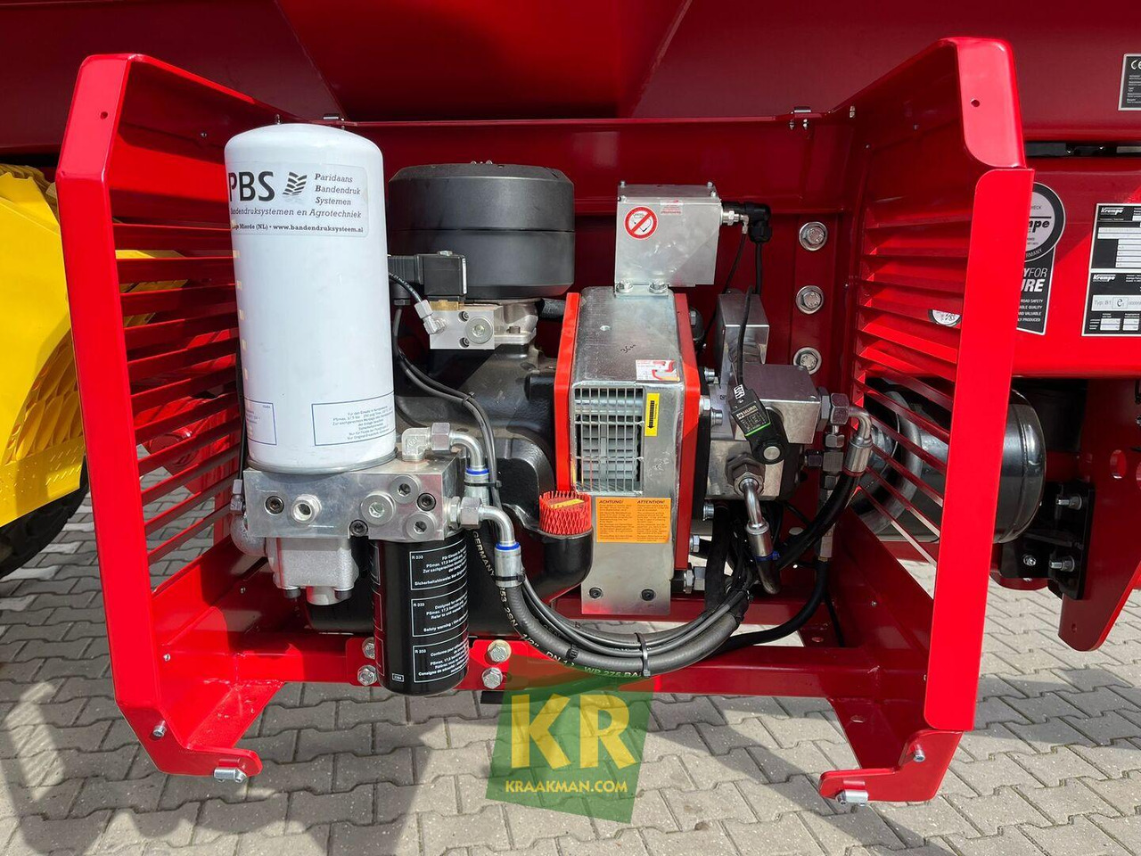 Landbouwkipper Krampe BIG BODY 700