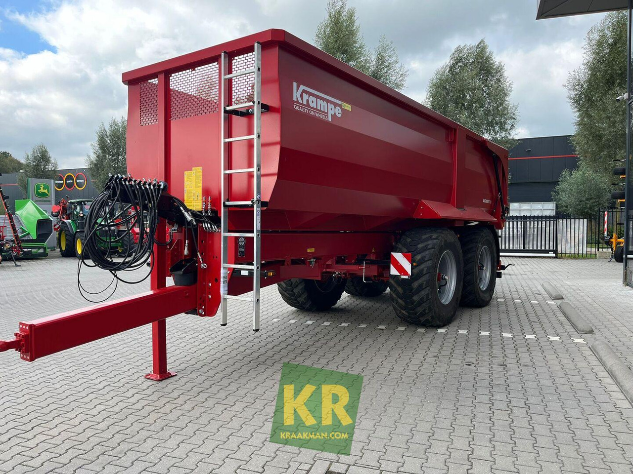 Landbouwkipper Krampe BIG BODY 700