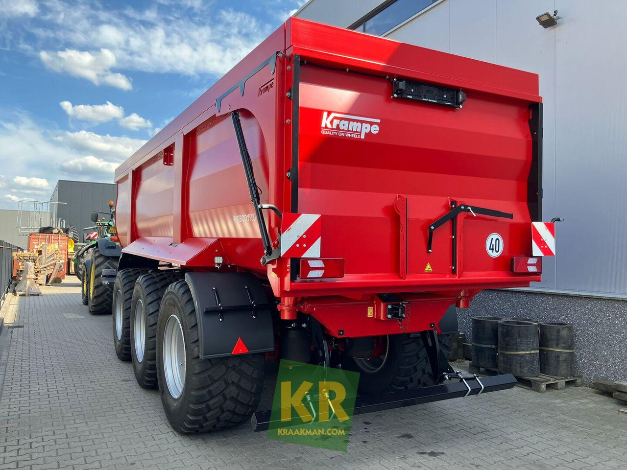 Landbouwkipper Krampe BIG BODY 900