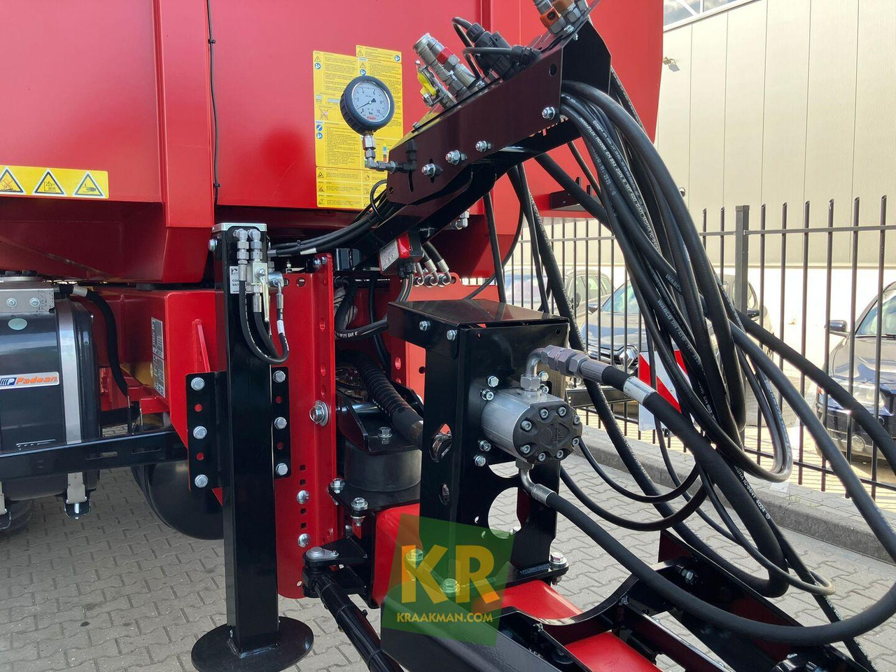 Landbouwkipper Krampe BIG BODY 900