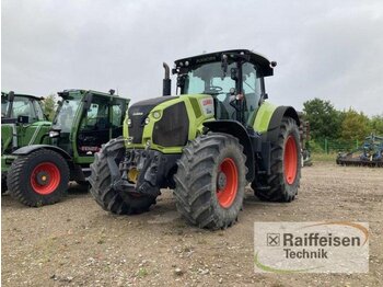 Landbouwtrekker CLAAS Axion 810 CMATIC