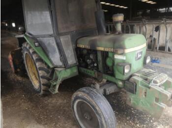 Landbouwtrekker John Deere 2130