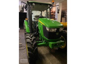 John Deere 5075e - landbouwtrekker