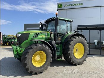 Landbouwtrekker John Deere 6215R ULTIMATE