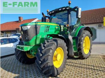 John Deere 6215r - landbouwtrekker