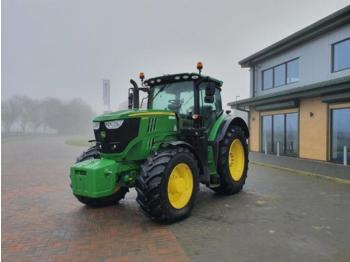 Landbouwtrekker John Deere 6215r
