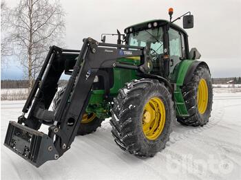  John Deere 6620 - landbouwtrekker